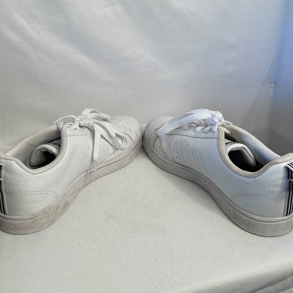 Adidas sneakers white with black stripes size 7.5 old school - Picture 5 of 8